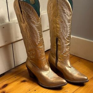 EUC Corral tall metallic boots
